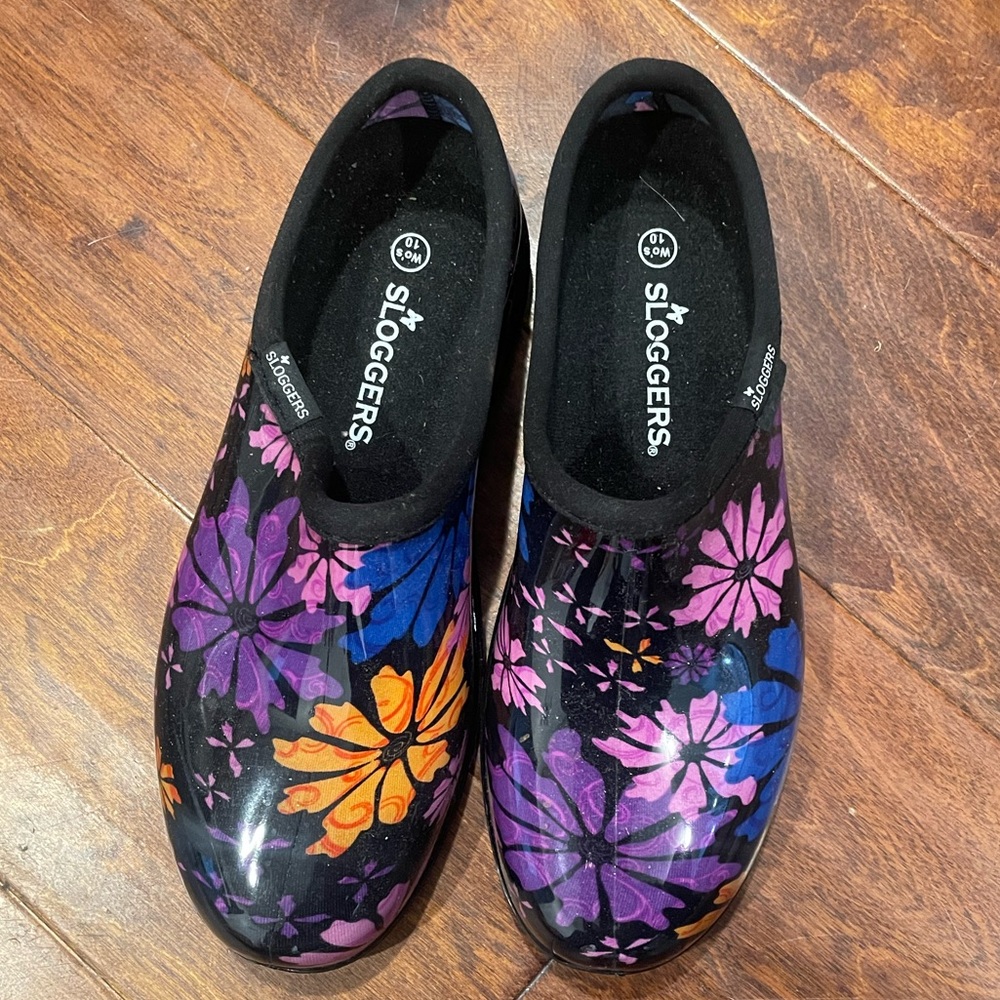 Sloggers Vibrant Floral Clogs